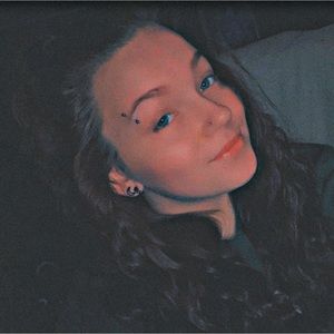 Meet your Posher, Lauranne